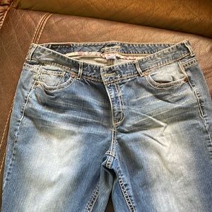 Maurice’s size 22 short